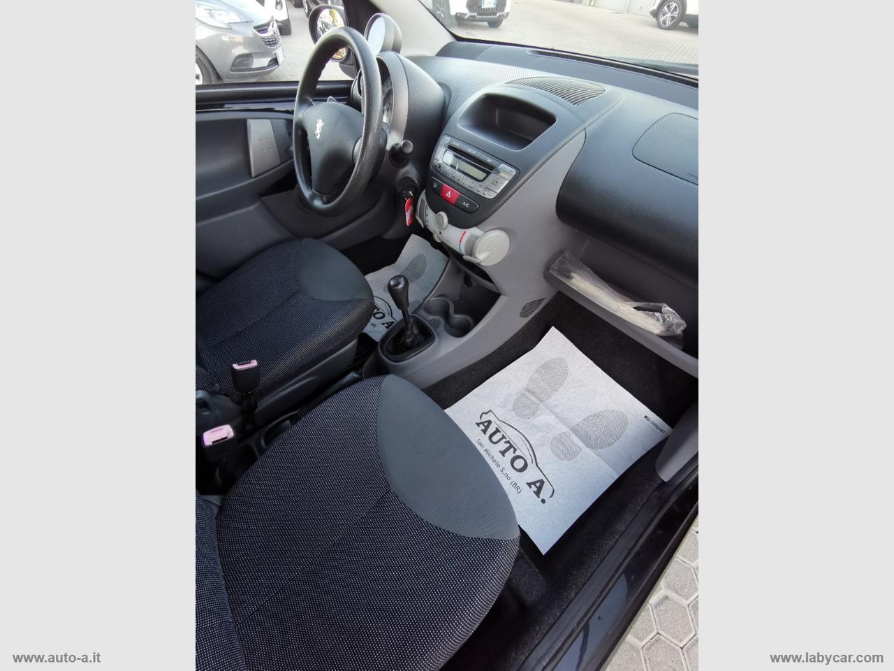 PEUGEOT 107 1.0 68 CV 5p. Sweet Years