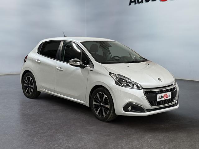 PEUGEOT 208 1° serie PureTech 82 Stop&Start 5 porte Signature