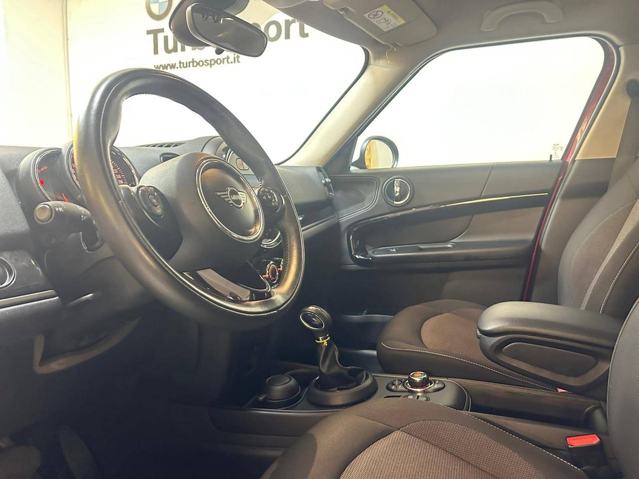 MINI Countryman Cooper SE ALL4 Essential