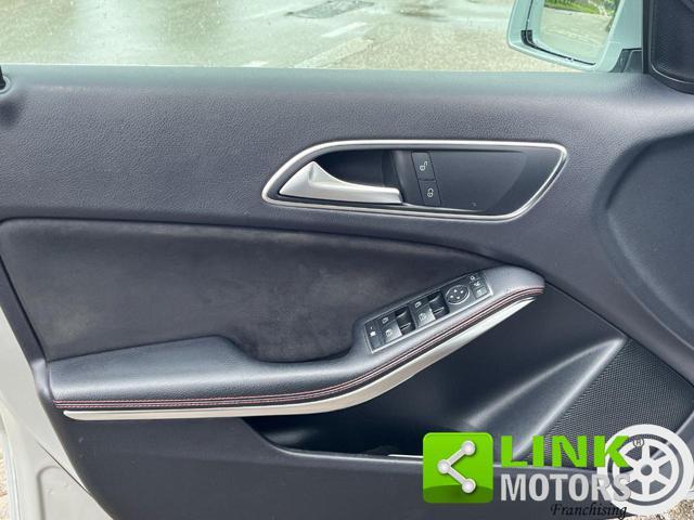 MERCEDES-BENZ A 180 CDI Dark Night Edition