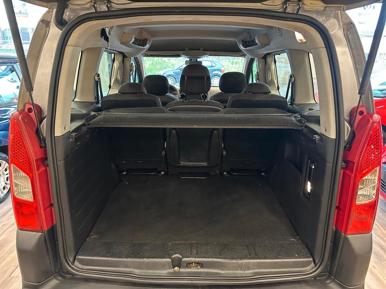 Peugeot Partner Tepee 1.6 HDi 92CV Outdoor