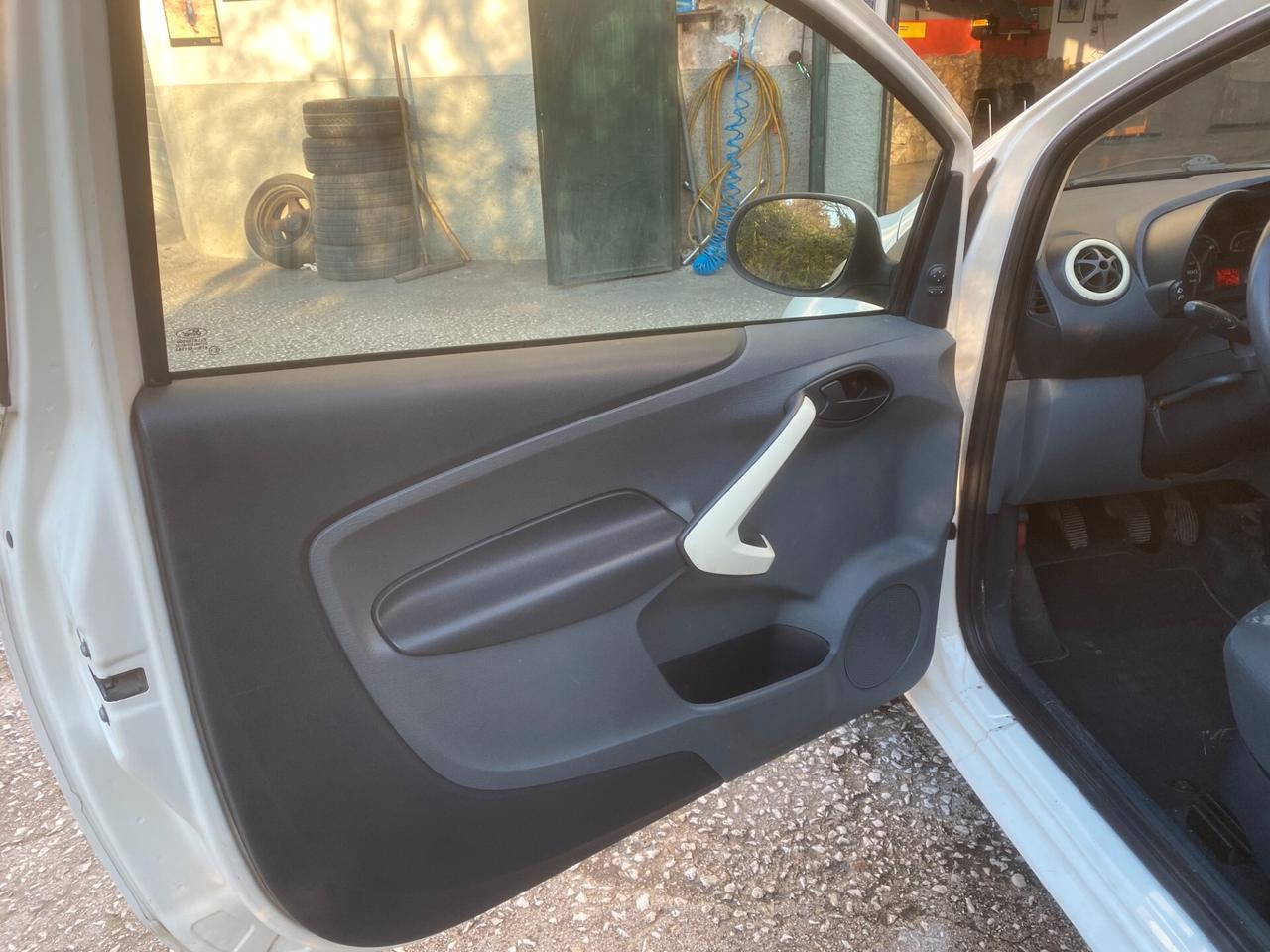 Ford Ka Ka+ 1.2 8V 69CV