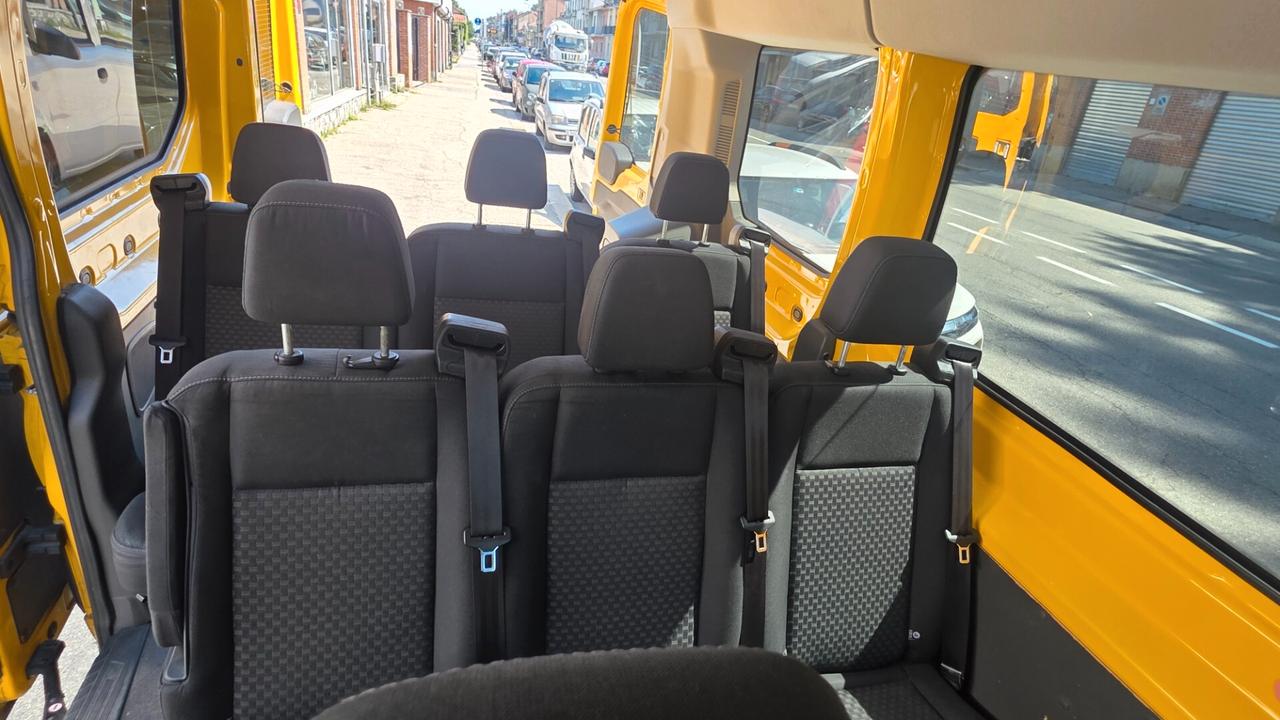 Ford Transit 330 2.0TDCi EcoBlue 130CV PL-TM Combi Trend