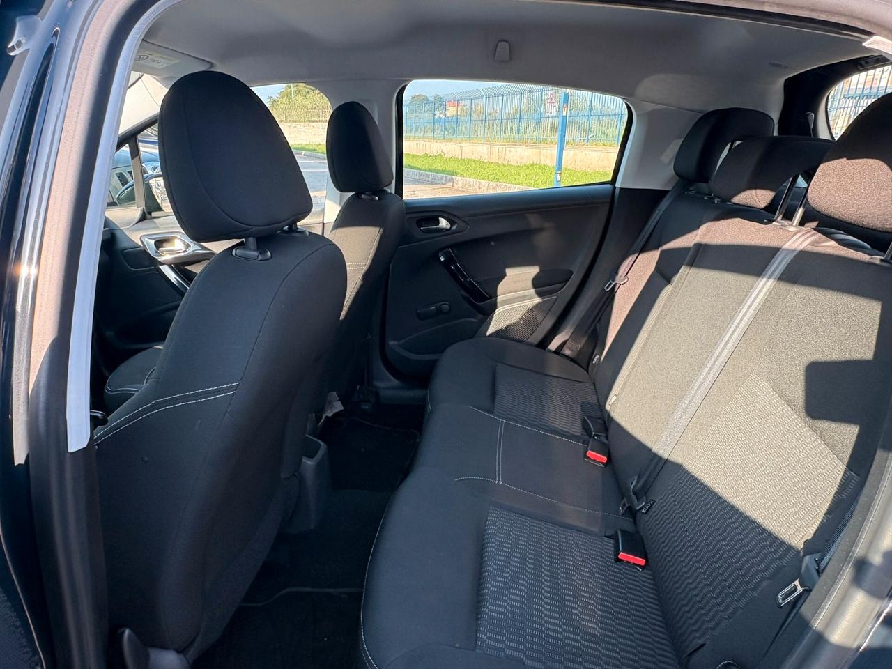 Peugeot 208 PureTech 68 5 porte Access