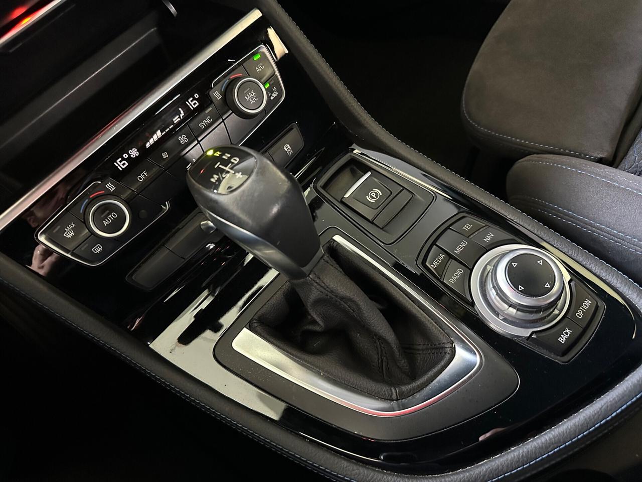 Bmw 2er 2.0d Active Tourer F45 218d Msport 150cv