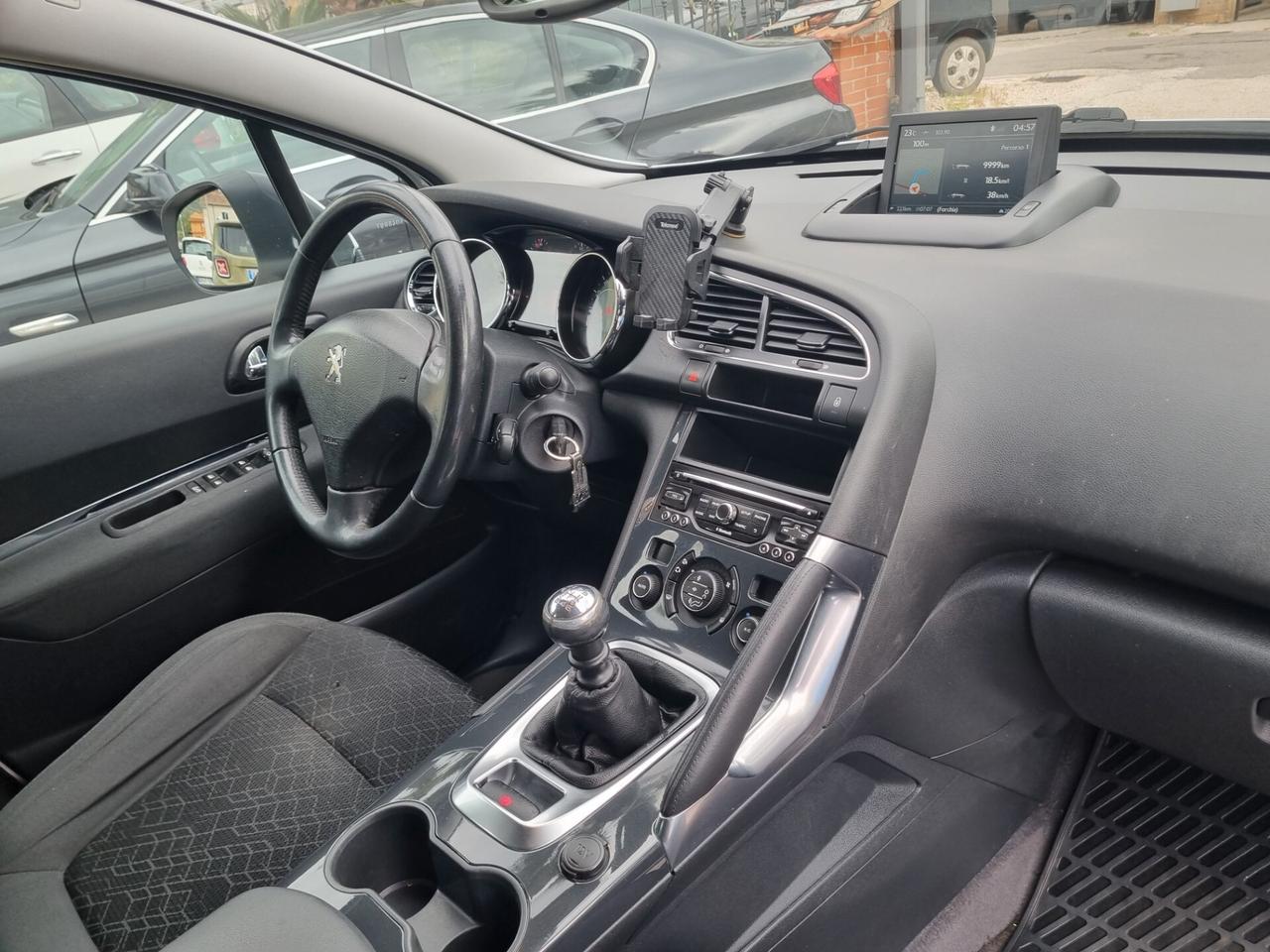 Peugeot 3008 1.6 HDi 115CV Business - 2015