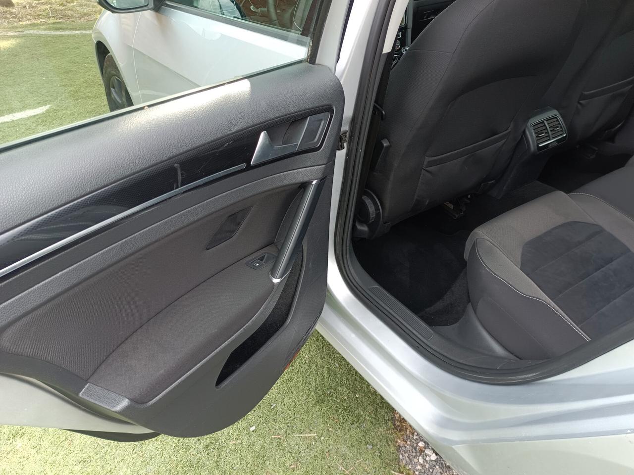 Volkswagen Golf Business 1.6 TDI 5p. Comfortline BlueMotion Technology