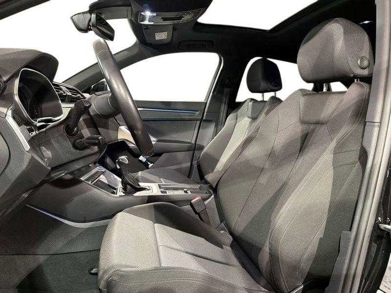 Audi Q3 Sportback 45 TFSI quattro S tronic Identity Black