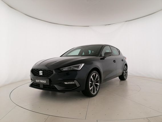 SEAT Leon TGI a noleggio per aziende da 369 euro ANTICIPO ZERO