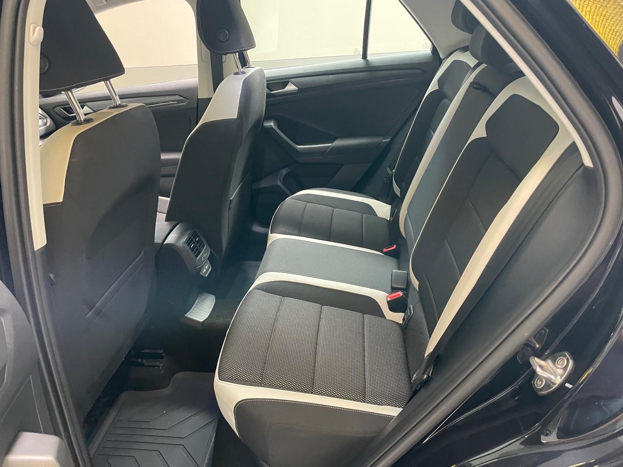 Volkswagen T-Roc 1.5 TSI ACT DSG Advanced Telecamera
