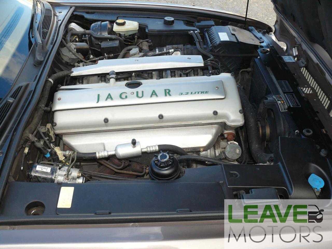 Jaguar XJ6 Sovereign 3.2 cat automatic (M1436)