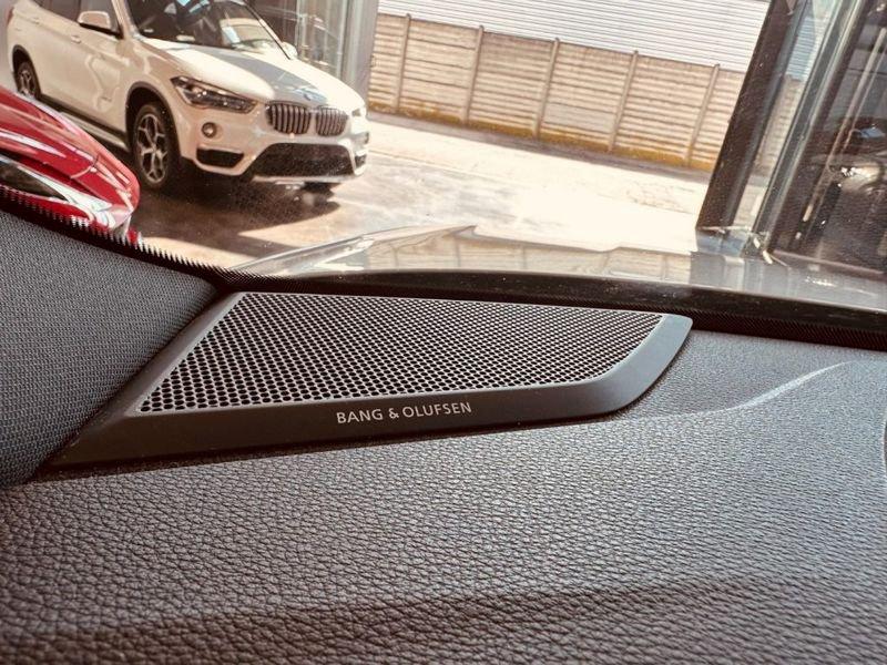 Audi Q3 40 TFSI quattro S tronic S line edition