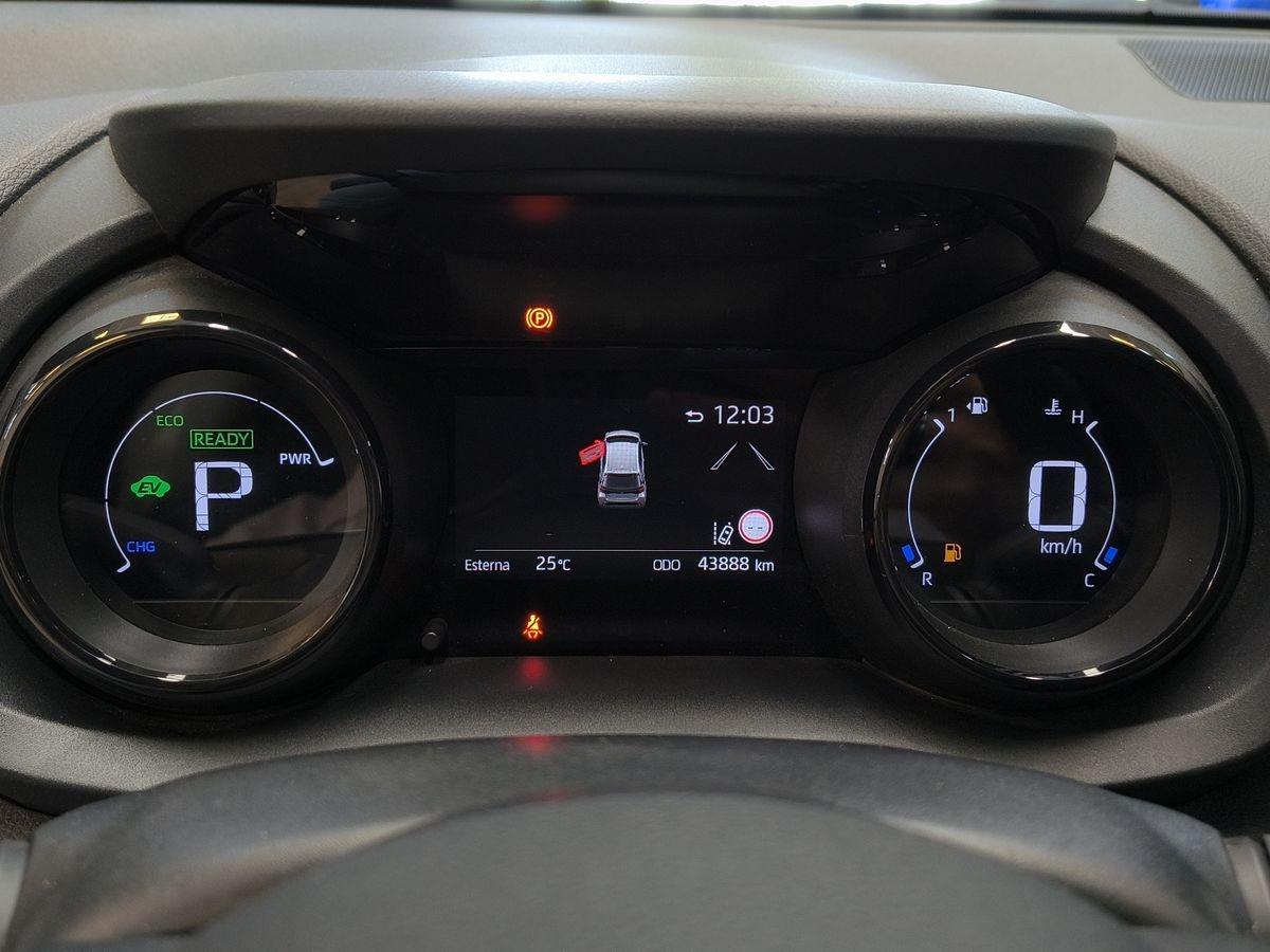 TOYOTA Yaris 4ª serie - Yaris 1.5 Hybrid 5 porte Lounge