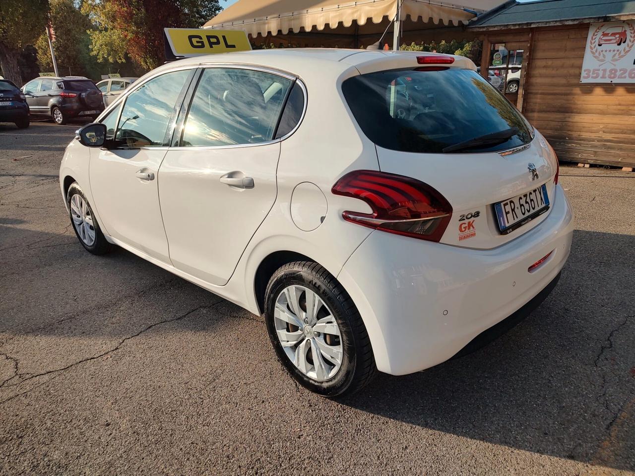 Peugeot 208 PureTech 82 5p. GPL Allure, BENZINA\GPL, OK NEOPATENTATI, GARANZIA L.12 MESI