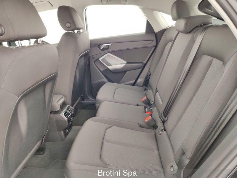 Audi Q3 Sportback 45 TFSI e S tronic Business Plus