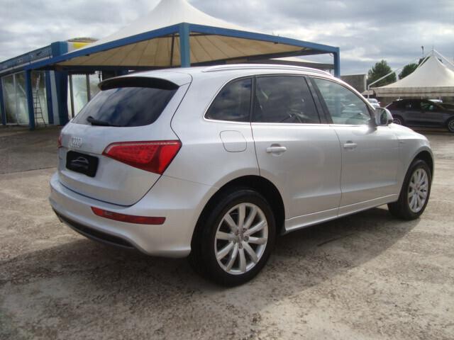 Audi Q5 2.0 tdi quattro 170cv S-LINE