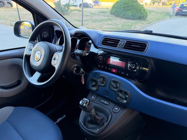 FIAT Panda 1.2 LOUNGE+TELEFONO+VOLANTE MULTIFUNZIONE+5POSTI