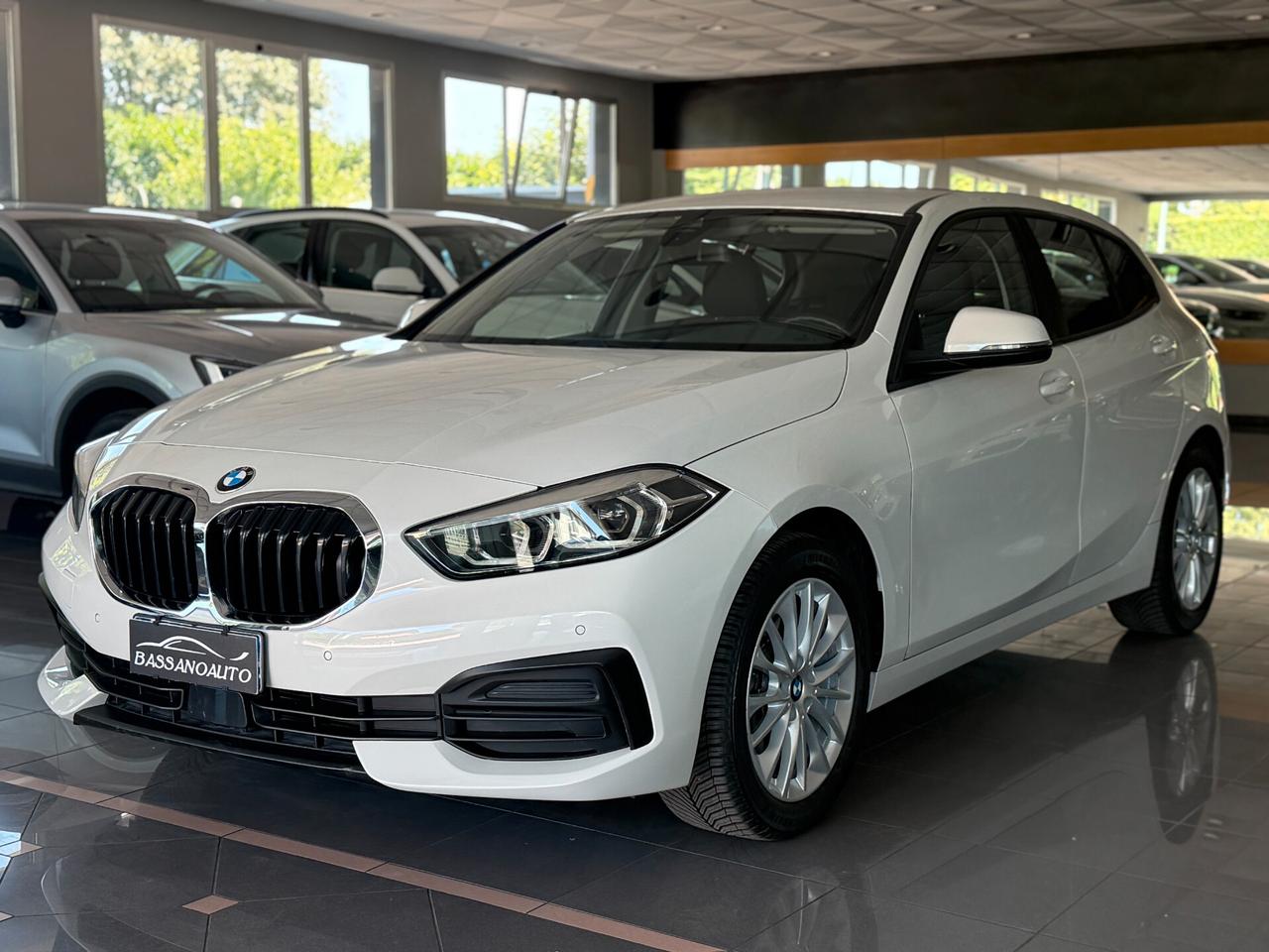 Bmw 120 120d xdrive Business 91.000 KM!!