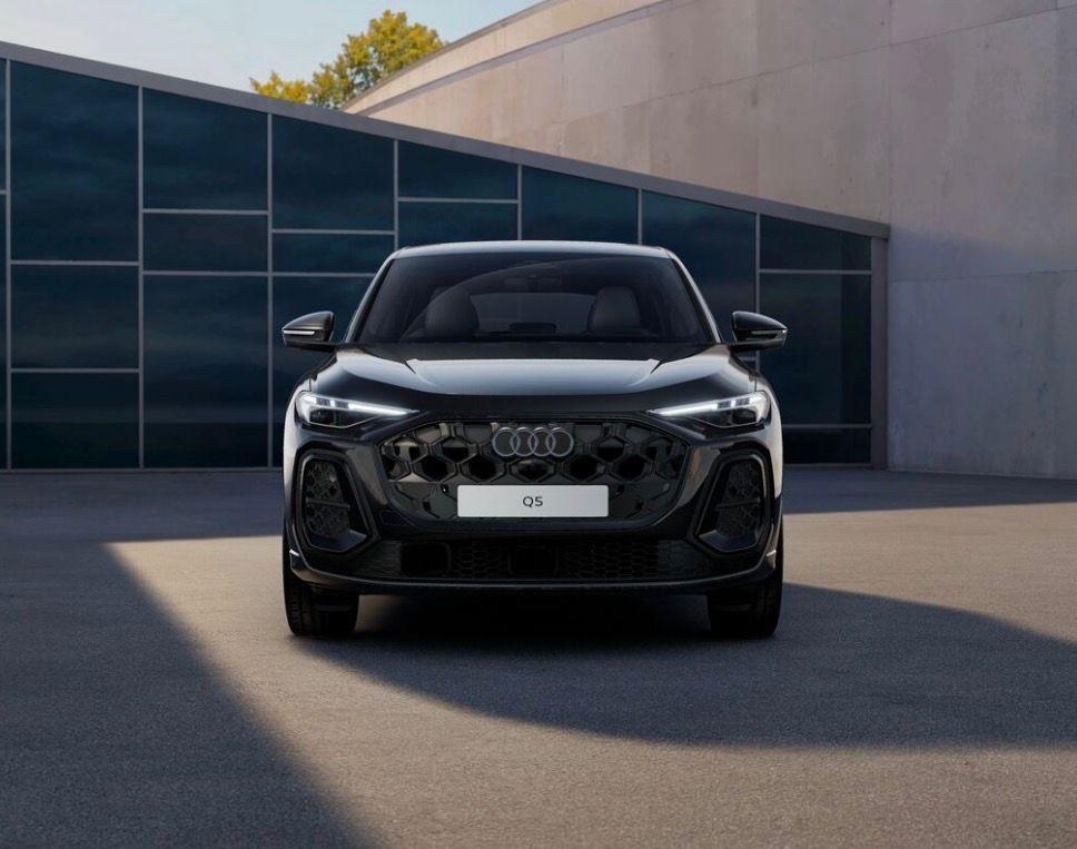 Audi Q3 35 TDI 150 CV S TRONIC S LINE EDITION TETTO LED