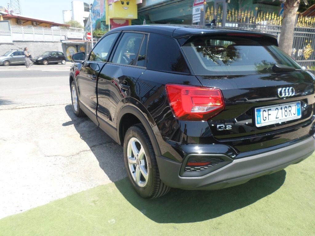 Audi Q2 35 TFSI S tronic Business
