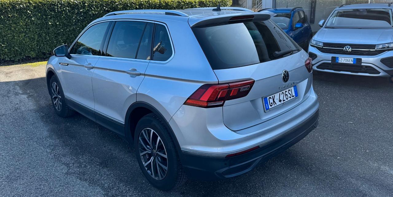 Volkswagen Tiguan 2.0 tdi Life 150cv dsg / NO VINCOLI