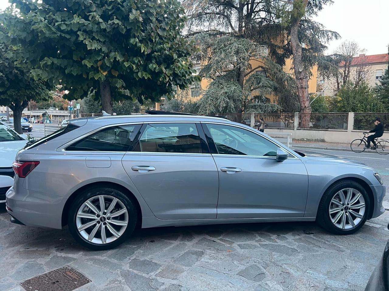 AUDI A6 AVANT 40 2.0 TDI QUATTRO ULTRA S-TRONIC B.