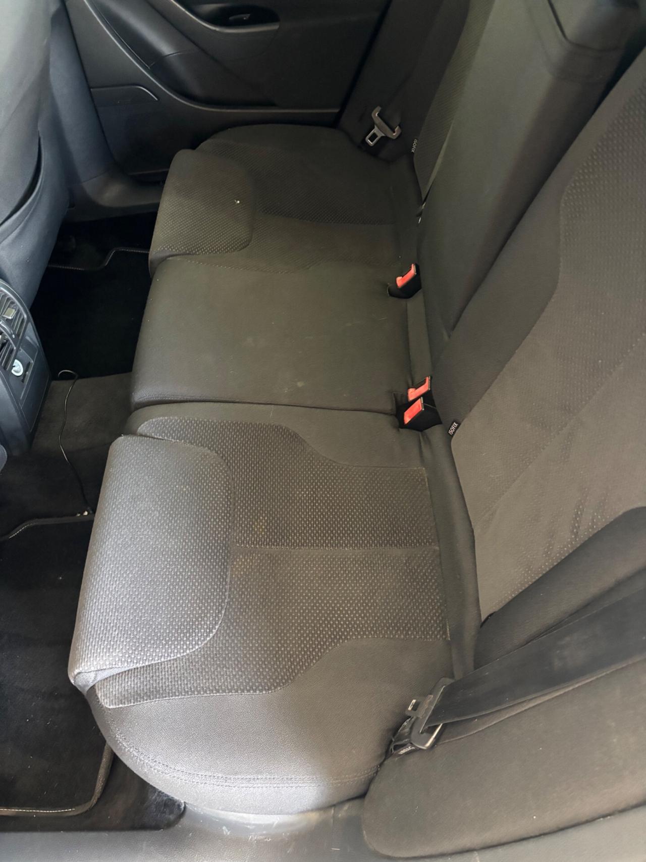 Volkswagen Passat 2.0 TDI DPF Var. Highline