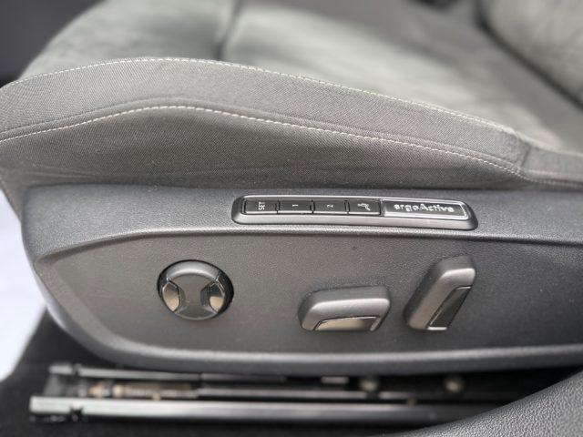 VOLKSWAGEN Golf 2.0 TDI 150 CV DSG Style GARANZIA