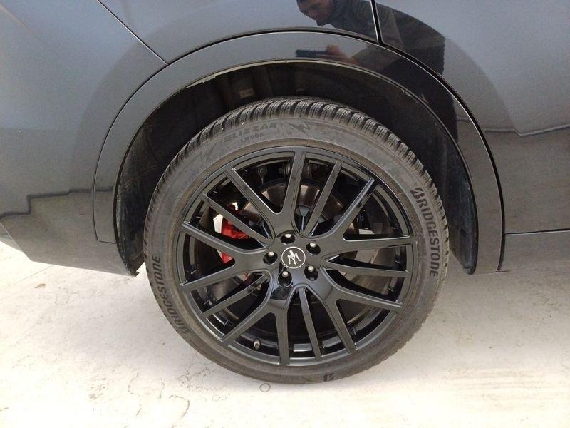 Maserati Levante Levante V6 350 CV AWD Modena