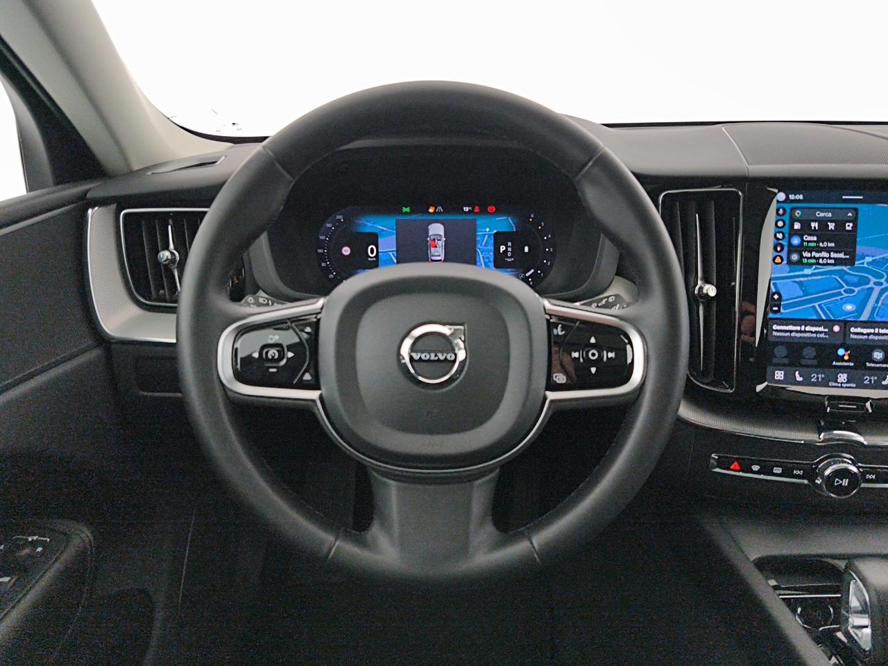VOLVO XC60 N1 2.0 B4 d Plus Dark