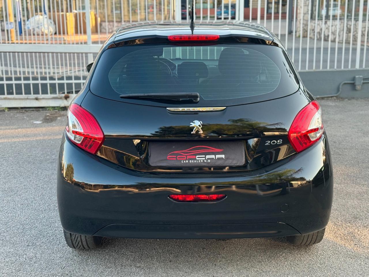 Peugeot 208 1.4 VTi 95CV GPL Allure NAVI