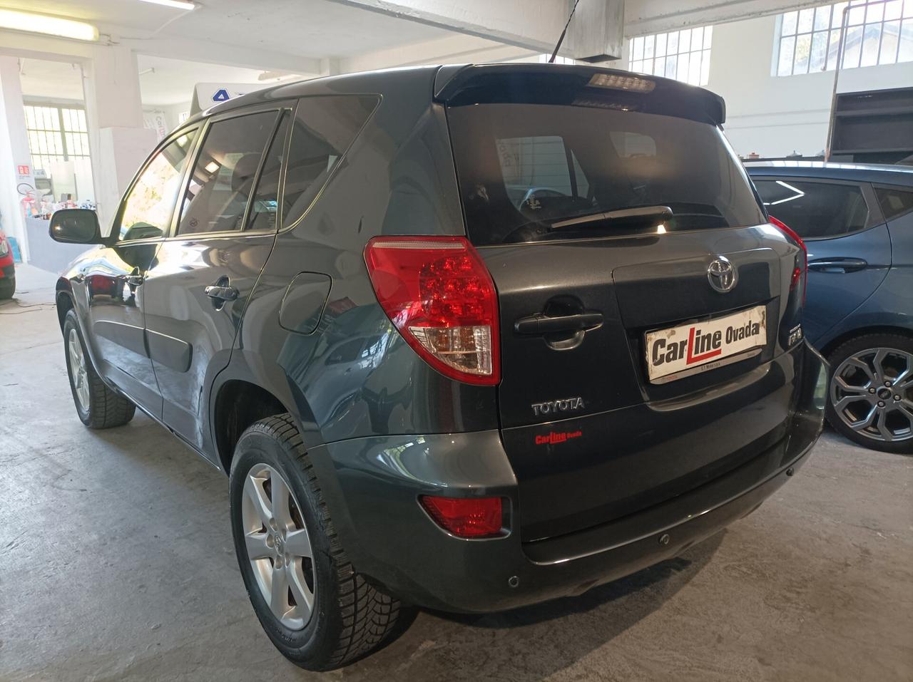 Toyota RAV 4 RAV4 2.2 D-4D 136 CVSOLO 150000KM