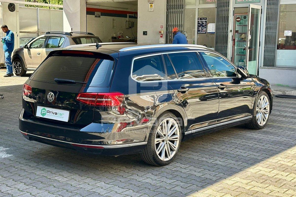 VOLKSWAGEN Passat Variant 2.0 TDI DSG Executive BlueMotion Tech.
