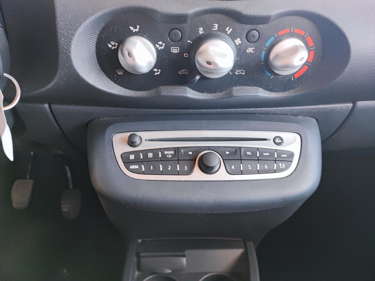 Renault Twingo 1.2 16V Live