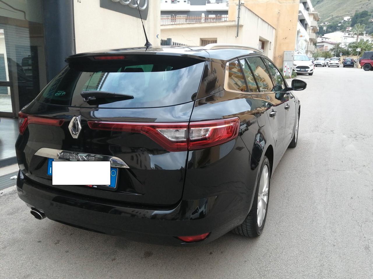 Renault Megane Mégane SW 1.5 dCi 110 CV Full Opt.
