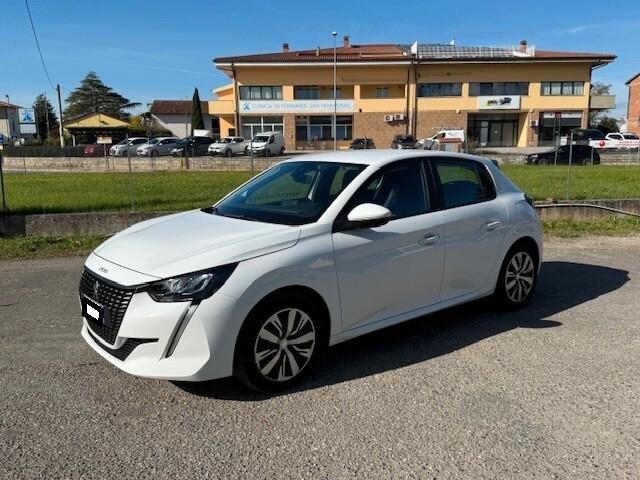 Peugeot 208 1.2 75 cv ok neopatentati