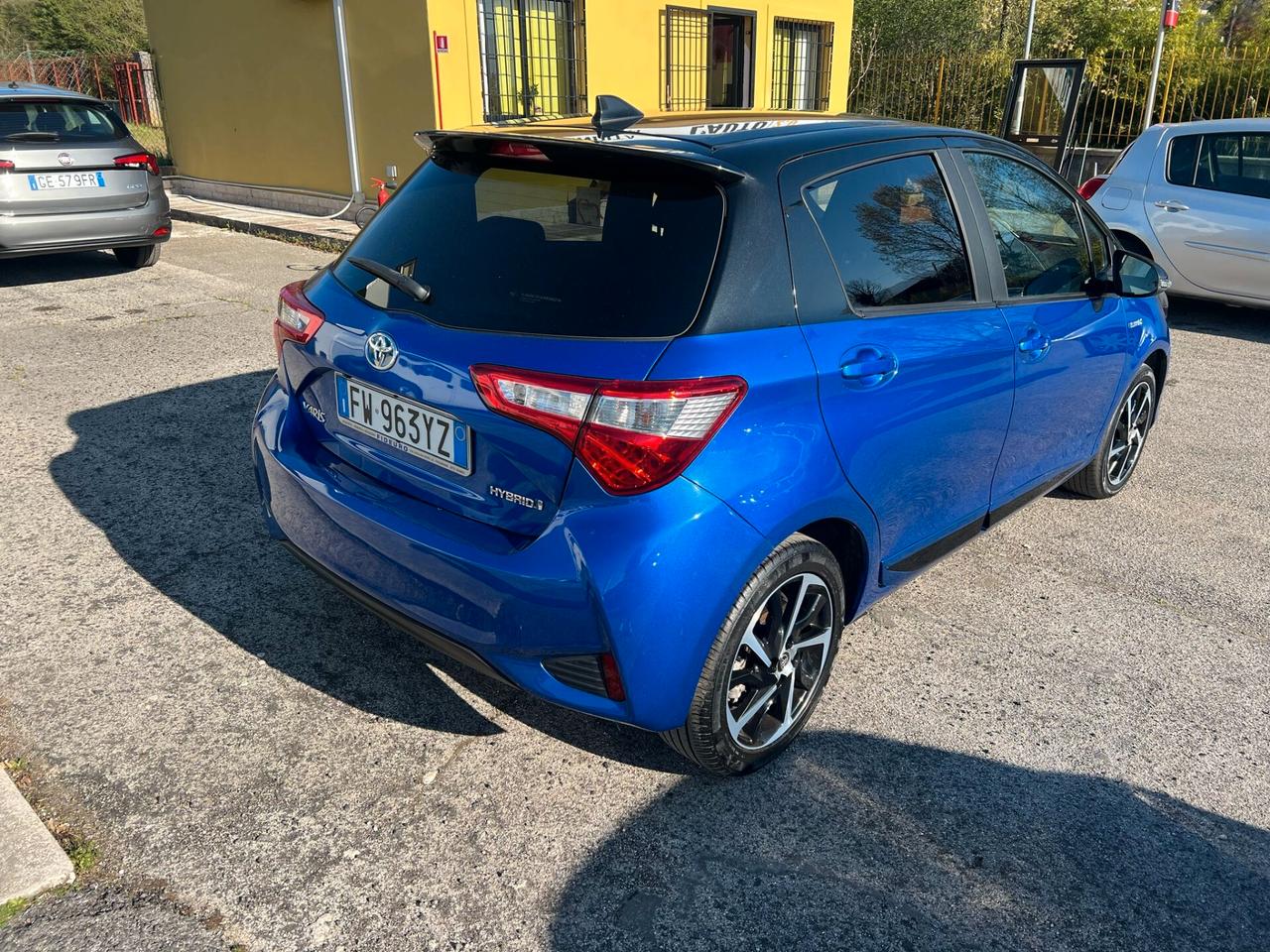 Toyota Yaris HYBRID