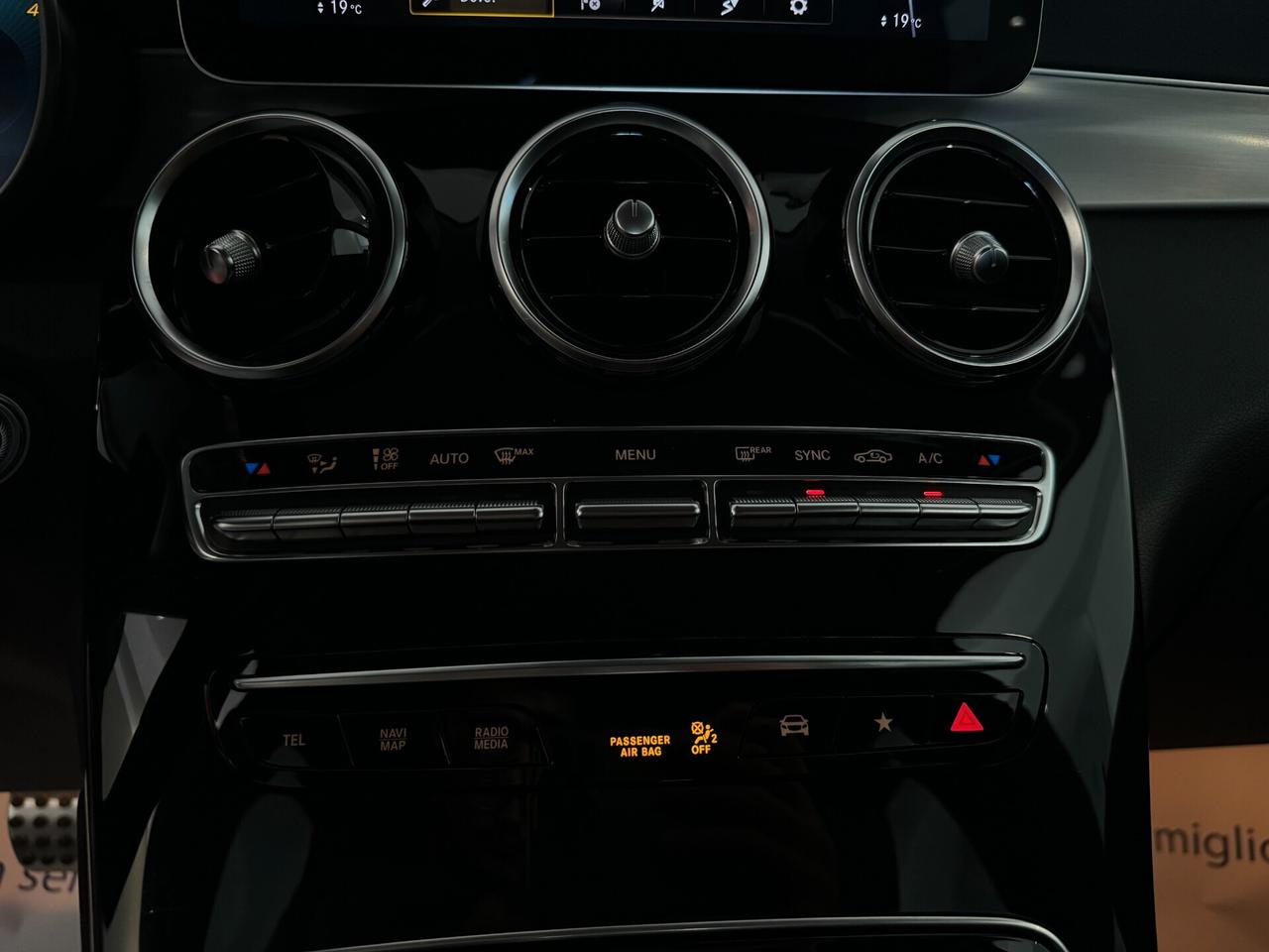 MERCEDES-BENZ GLC 220D PREMIUM PLUS AMG 2022
