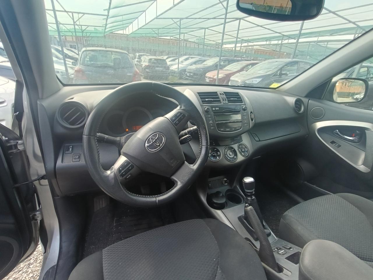 Toyota RAV 4 RAV4 Crossover 2.2 D-4D 150 CV DPF Luxury