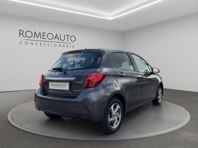 TOYOTA Yaris 1.5 hybrid business