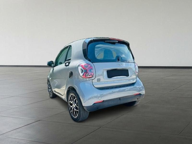 smart EQ Fortwo EQ 60kW Racingrey (22kW)