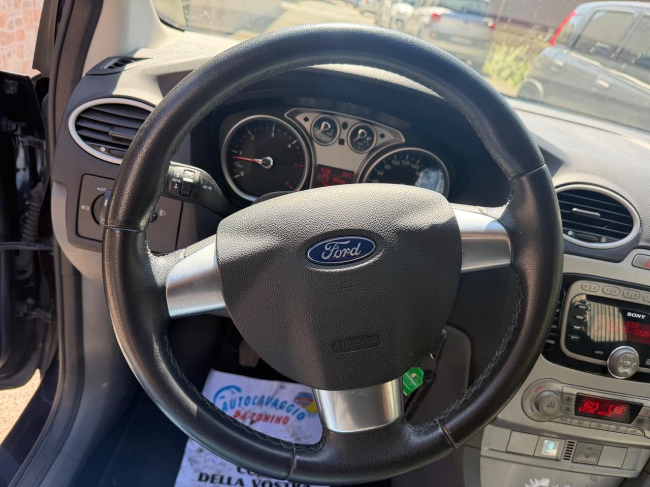 Ford Focus 1.6 TDCi (110CV) 5p. Tit. DPF