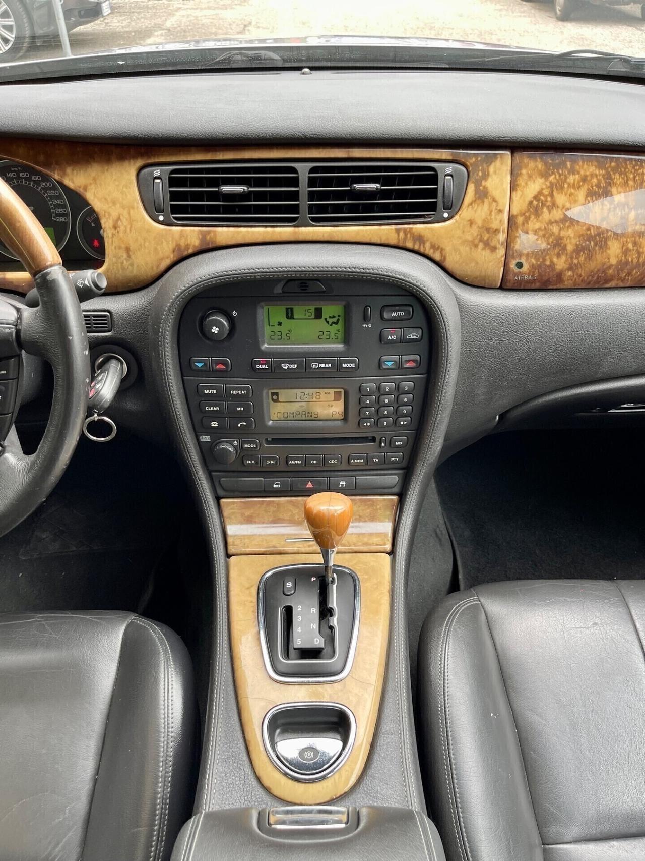 Jaguar S-Type 2.7D 152kw V6 UNICO PROPRIETARIO 12-