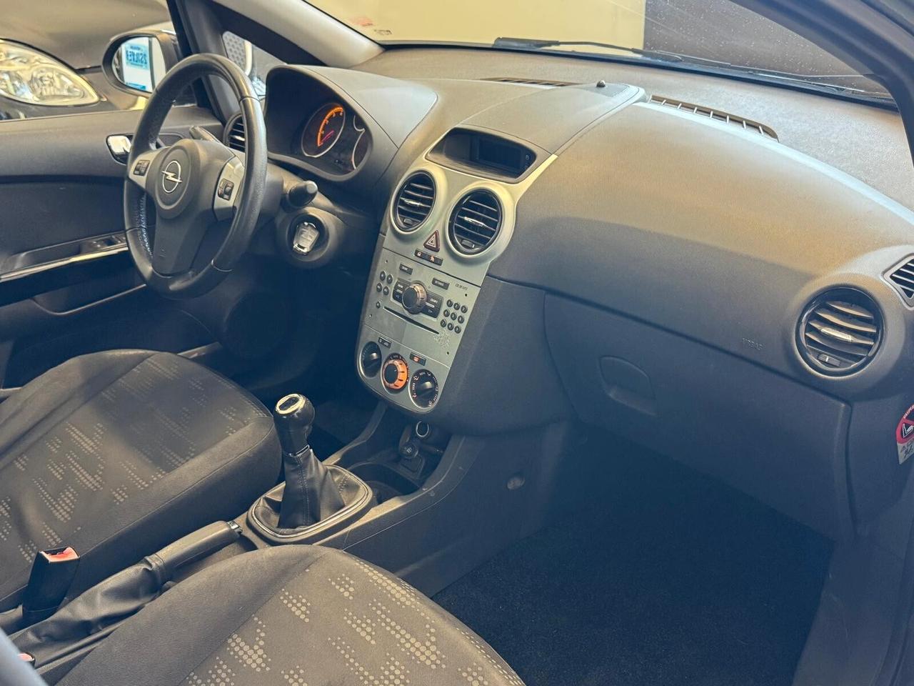 Opel Corsa 1.2 85CV 5 porte GPL-TECH Elective