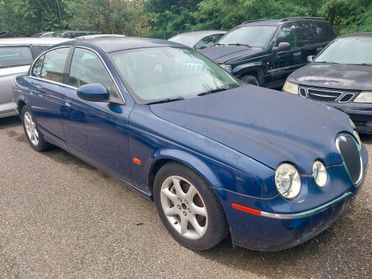 Jaguar S-Type 2.5 V6 cat Executive