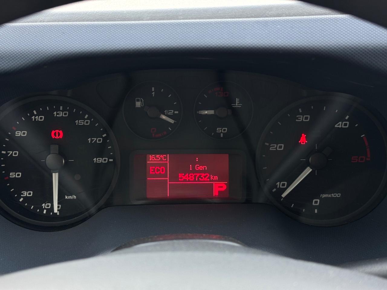 Iveco Daily 35C14N 3.0 Hi-Matic