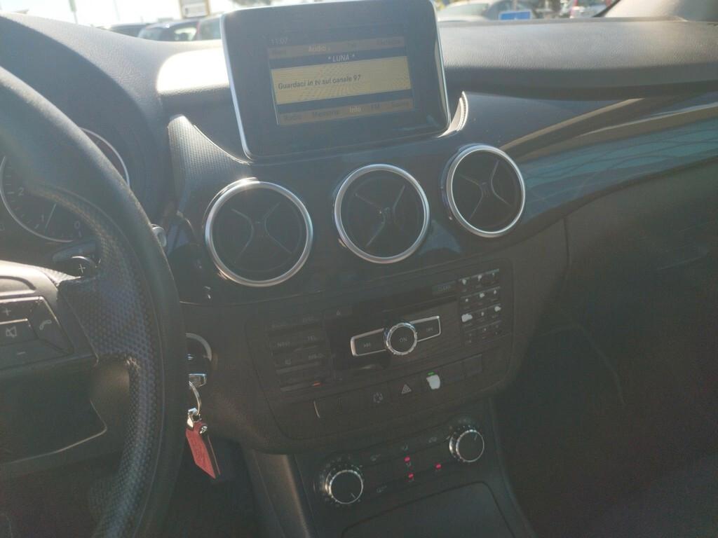 Mercedes-benz B 180 CDI BlueEFFICIENCY Premium