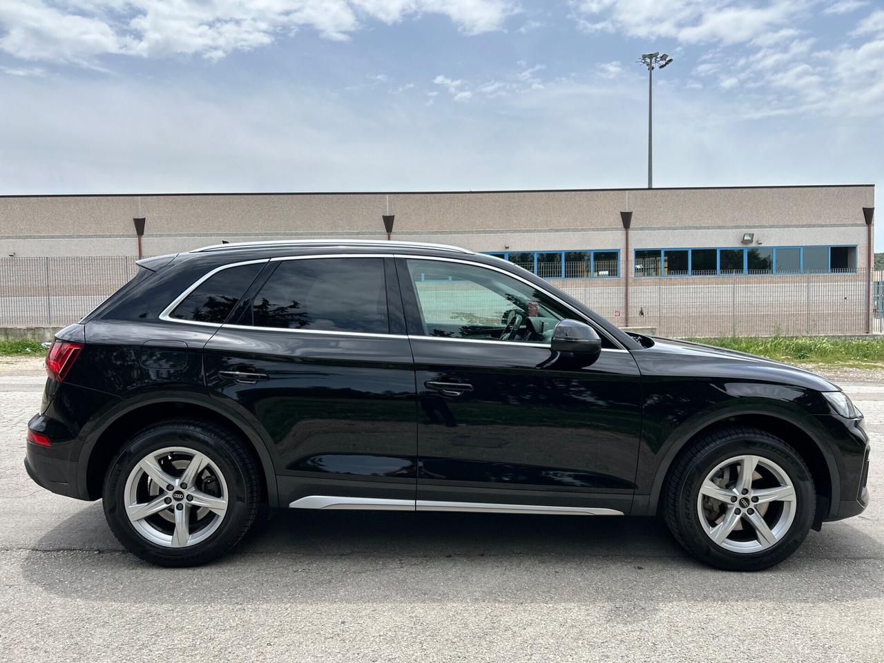 Audi Q5 AUDI Q5 40 TDI 204 CV quattro S tronic Sport