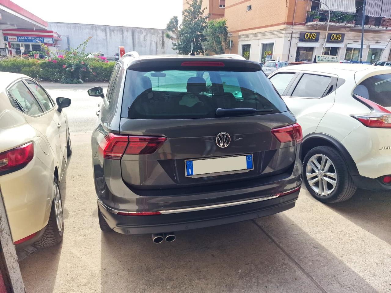 VW TIGUAN 2.0 TDI R-Line DSG - 12/2016