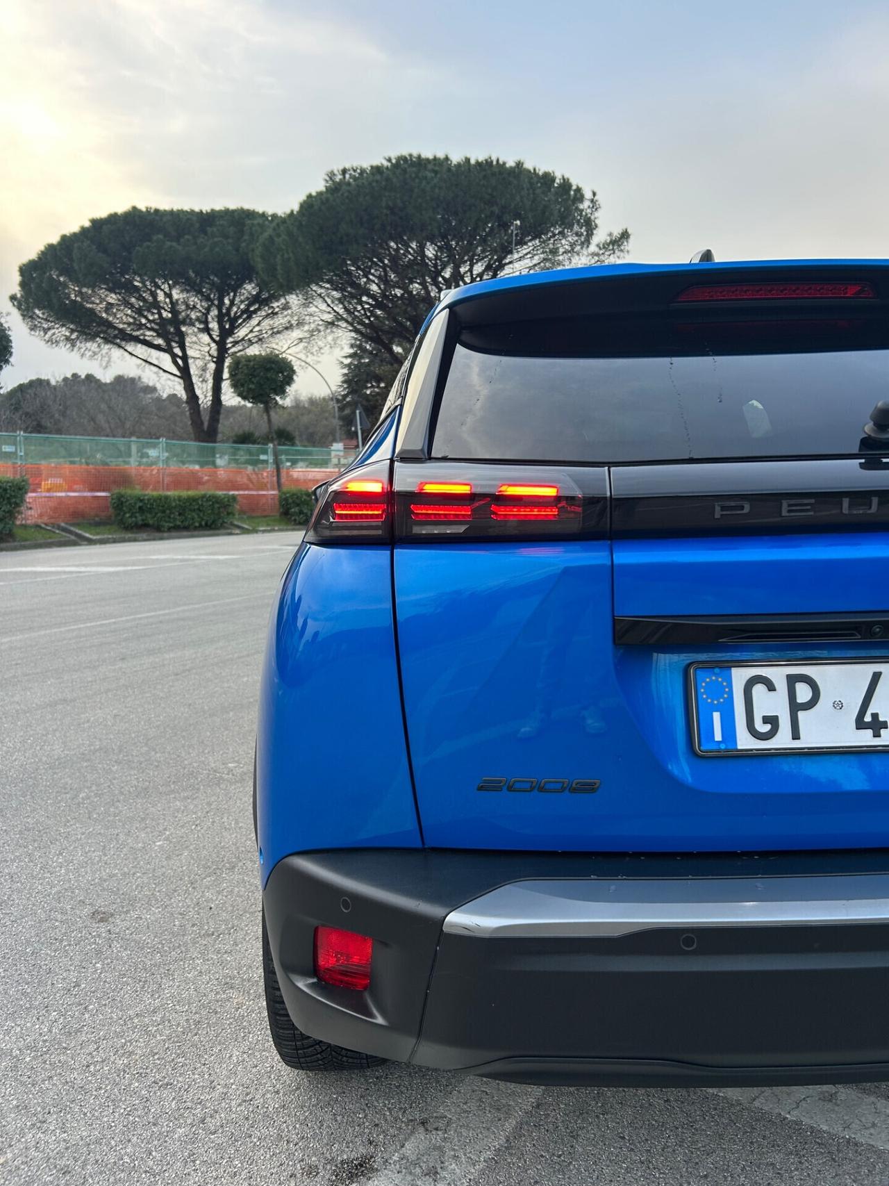 Peugeot 2008 BlueHDi 130 EAT8 GT - 2023